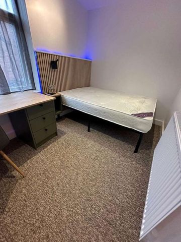 Cawdor Road, Manchester, M14 - Photo 4