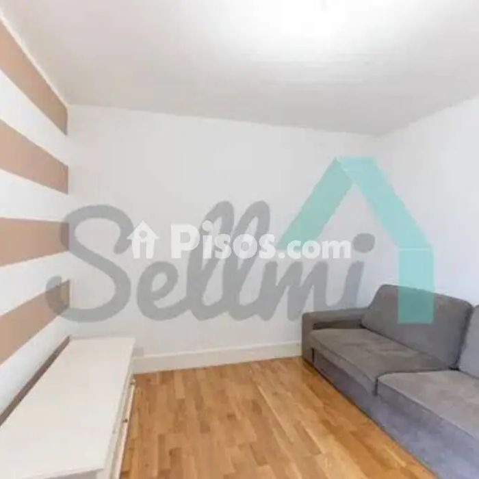 Piso en alquiler en Tenderina-Mercadín-Fozaneldi - Photo 1