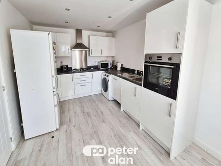 Chapel Field Way, Newport, NP19 - Photo 5