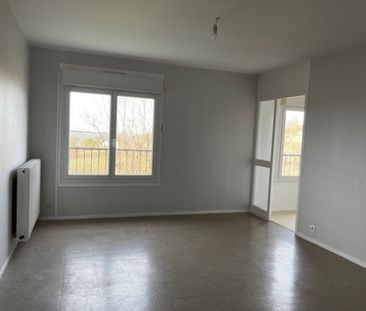 Location Appartement 3 pièces 66 m² Cluis - Photo 5