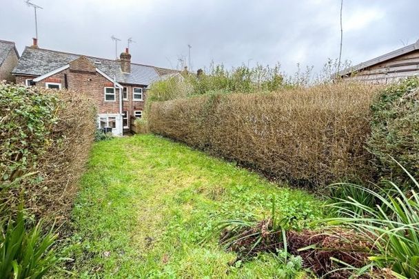 Western Road, Crowborough - Photo 1
