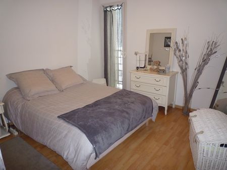 T2 récent Seynod avec garage - Photo 3