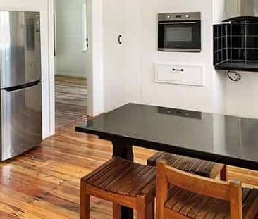 TAKARO- 3 BEDROOMS - Photo 5