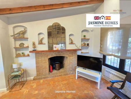 4 bedroom luxury House for rent in Denia, Valencia - Photo 3