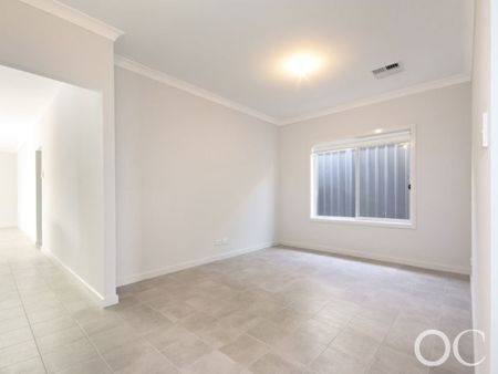 Open the Door to Hills Elegance - Photo 2