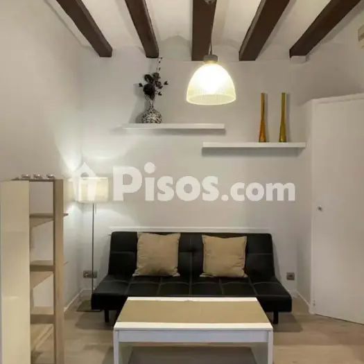 Piso en alquiler en Carrer de Vinaròs, 45 - Photo 1
