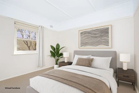 Great Sized Two Bedroom Apartment - Photo 3