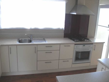 Tidy modern three bedroom unit, one of two. - Photo 5