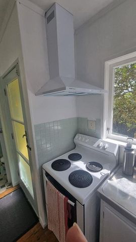 Sunny 3 bedroom home on the peninsula - Photo 2