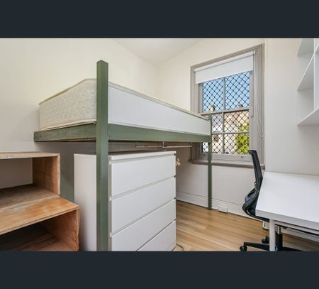 8 Arundel Street, Forest Lodge, NSW 2037 - Photo 2