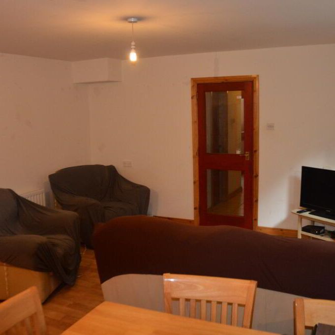 1-72 Fitzroy Avenue, Belfast, BT7 1HU - Photo 1