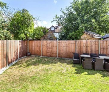 5 bedroom semi-detached house to rent - Photo 6