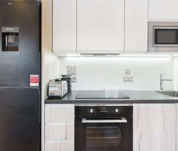 Wood Street, East Grinstead, West Sussex, RH19 - Photo 5