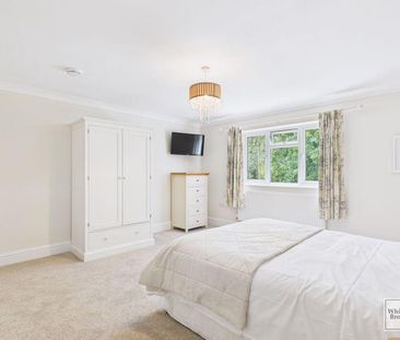 8 bedroom detached house to rent - Photo 5