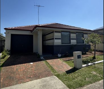 COSY 3 BEDROOM HOME - Photo 5