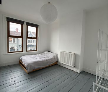 Room in a Shared House, Langton Court Road, BS4 - Photo 3