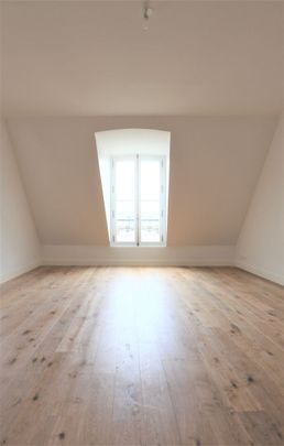 Appartement 2/3 Pièces Face Ambassade de Grande Bretagne, - Photo 1