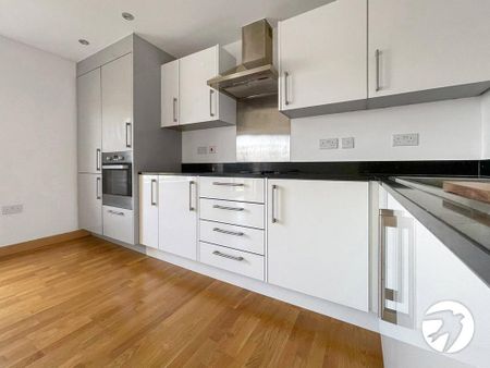 2 bedroom flat to rent - Photo 3