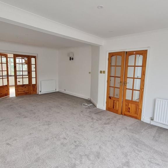 3 bedroom detached house to rent - Photo 1