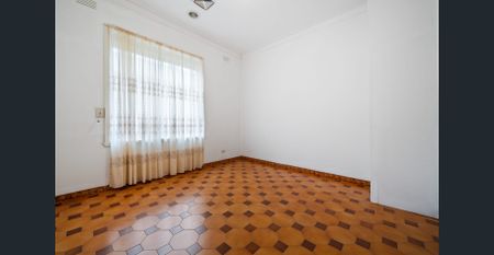 Bold Design, Big Space, Brilliant Location - Photo 5