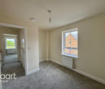 3 bedroom detached house to rent - Photo 4