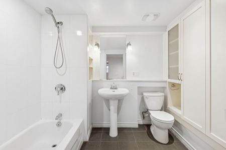 834 Boul. St Joseph E., Montréal (Le Plateau-Mont-Royal), QC H2J - Photo 5