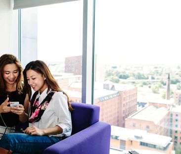 Extra Large Standard Double Ensuite - Photo 2