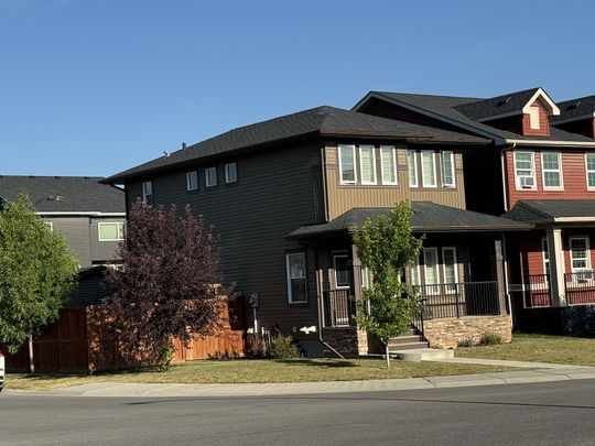 404 Evanston Way Northwest, Calgary - Photo 1