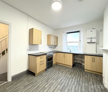 4 bed terraced house to rent in Princes Road West, Torquay, TQ1 - Photo 5