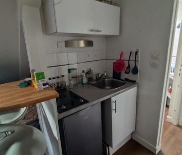 Location Appartement 1 pièce Meublé 12m² POITIERS 86000 - Photo 3
