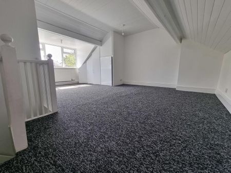 3 bedroom terraced house to rent - Photo 5