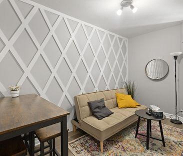 467 Slater Street - Photo 2