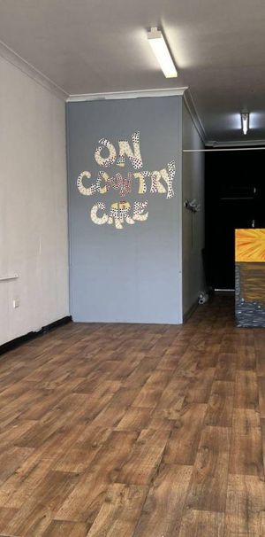 Shop for Rent - Photo 1