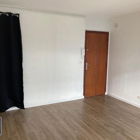 Location Appartement 1 pièce 25m² MAUREPAS 78310 - Photo 4