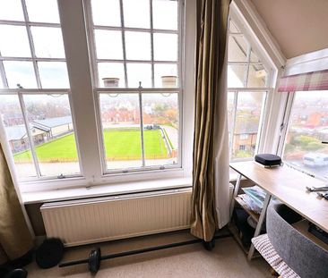 A 3 Bedroom Apartment Instruction to Let in Bexhill-on-Sea - Photo 1