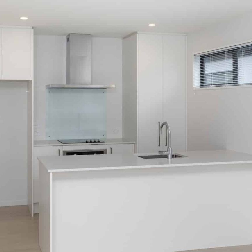 Brand-New Home Offering Low-Maintenance Living in a Desirable Area - Photo 1