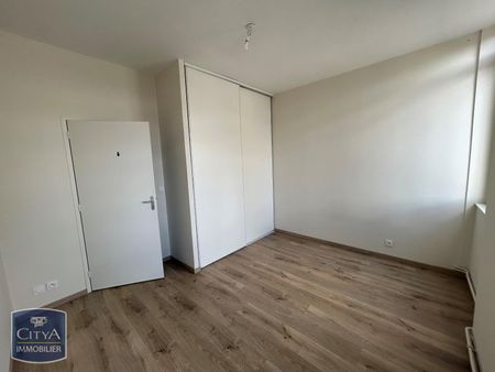 Location Appartement 5 pièces 114m² ST ETIENNE 42000 - Photo 4