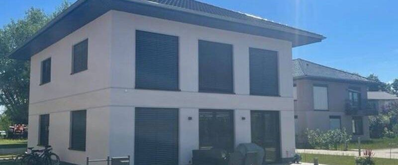 Exclusive 4 Raumwohnung mit Garten in einer Villa "Am Kirschgarten" - Foto 1