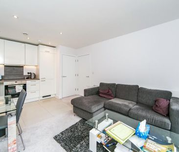 1 bedroom flat to rent - Photo 2