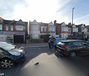 1 Bed Flat, Green Lanes, N13 - Photo 1