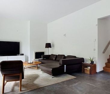 Eengezinswoning te huur in Ukkel voor € 2.900 met 5 slaapkamers - Foto 1