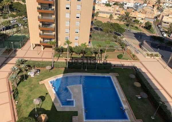 Alquiler de piso en Camino de Bobar, 2