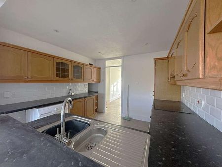 Moulton Avenue, Kentford, Newmarket, Suffolk, CB8 - Photo 5