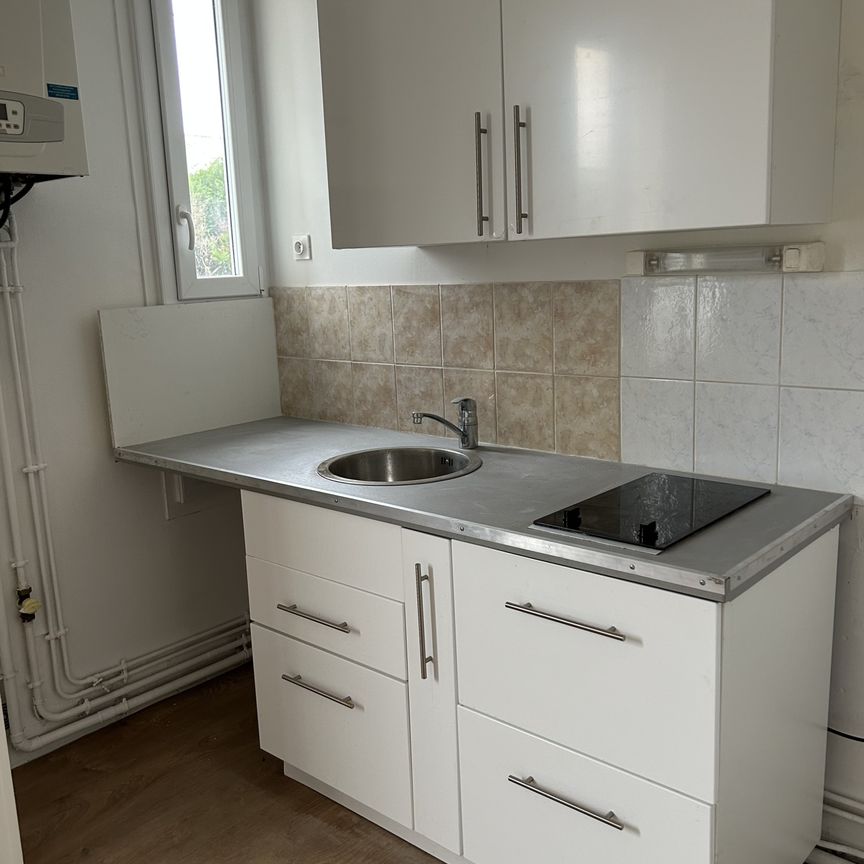 Location Appartement 2 pièces 30m² SOISSONS 02200 - Photo 1