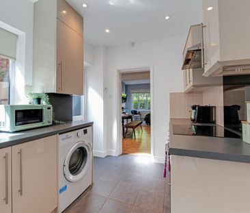 4 bedroom house to rent - Photo 3