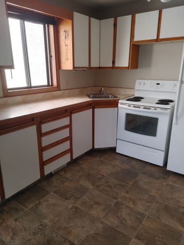 451 Arthur St, Regina - Photo 5