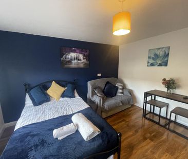 1 bedroom in a house share to rent - Photo 6