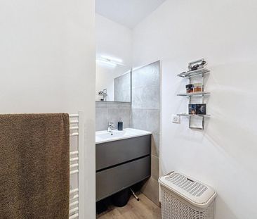 Location Appartement 1 pièce Meublé 29m² AJACCIO 20167 - Photo 4