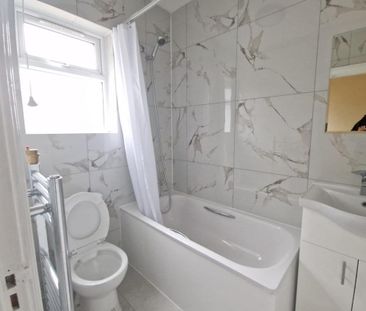 2 bedroom maisonette to rent - Photo 3