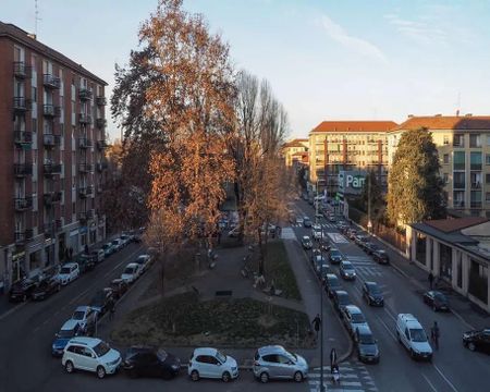 Via Vincenzo Giordano Orsini, Milan, Lombardy 20147 - Photo 3